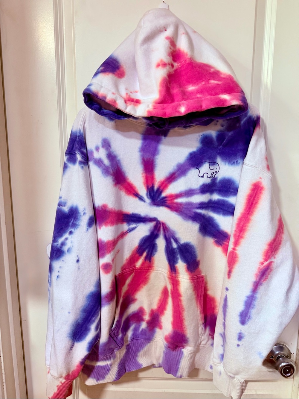 ivory ella Kids Tie-Dye Hoodie in Pink & Purple Swirl